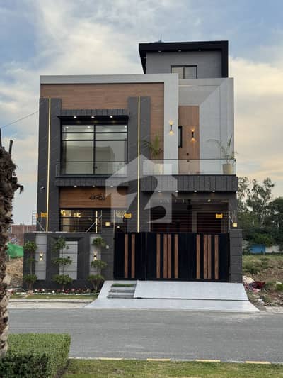 5 Marla 80ft Road House