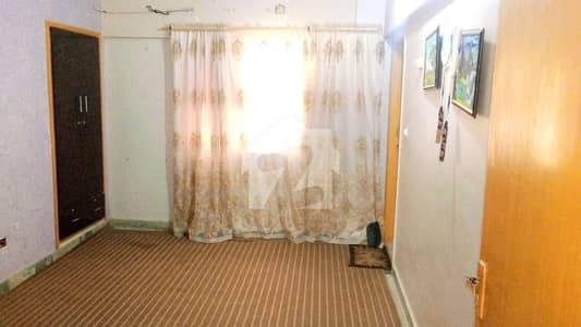 Three Bad D D 2nd Floor Corner Available Flat For Sale