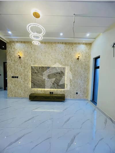 10 Marla Upper Portion Urgent For Rent in Canal Garden Lahore