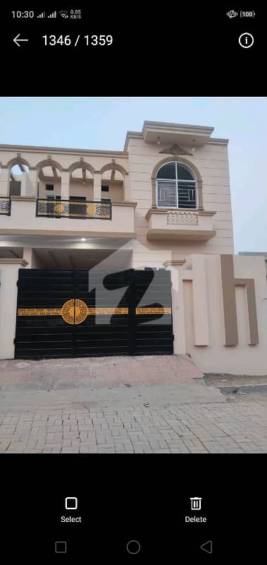 زکریا ٹاؤن ملتان میں 3 کمروں کا 5 مرلہ مکان 1.25 کروڑ میں برائے فروخت۔