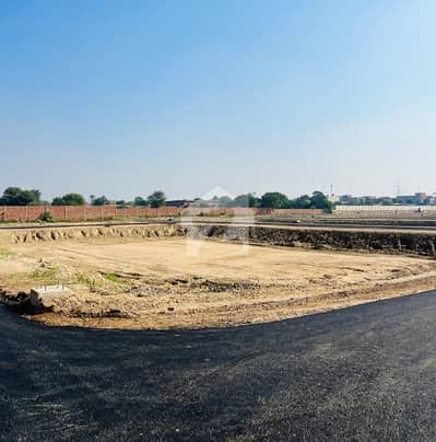 10 Marla Plot Available For Sale In Park View City Lahore Platinum Block Near To Park And Masjid Etc. . . . . . . . . .