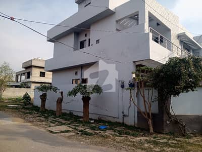 کینال گارڈن لاہور میں 4 کمروں کا 10 مرلہ مکان 3.25 کروڑ میں برائے فروخت۔