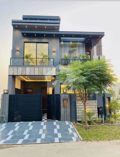 5 Marla Brand New Upper Portion Urgent For Rent in Canal garden Lahore