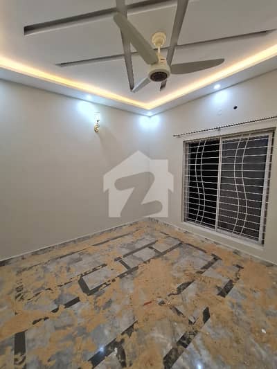 پارک ویو سٹی لاہور میں 4 کمروں کا 5 مرلہ مکان 82.0 ہزار میں کرایہ پر دستیاب ہے۔ پارک ویو سٹی لاہور میں 4 کمروں کا 5 مرلہ مکان 82.0 ہزار میں کرایہ پر دستیاب ہے۔