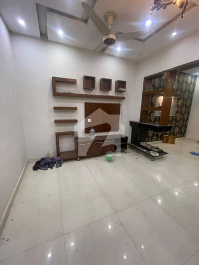 کینال گارڈن - بلاک ایچ کینال گارڈن,لاہور میں 2 کمروں کا 7 مرلہ مکان 45.0 ہزار میں کرایہ پر دستیاب ہے۔