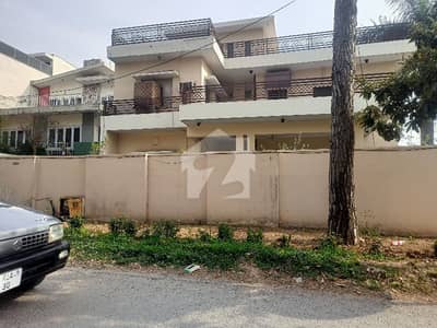 G-9/1 6 Bed House For Sale G-9/1 6 Bed House For Sale