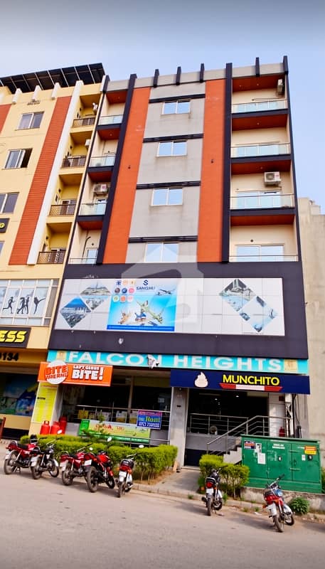 گلبرگ ریزیڈنشیا گلبرگ,اسلام آباد میں 1 مرلہ Studio دکان 28.0 لاکھ میں برائے فروخت۔ گلبرگ ریزیڈنشیا گلبرگ,اسلام آباد میں 1 مرلہ Studio دکان 28.0 لاکھ میں برائے فروخت۔