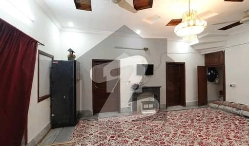 آئی ۔ 8/3 آئی ۔ 8,اسلام آباد میں 6 کمروں کا 14 مرلہ مکان 14.5 کروڑ میں برائے فروخت۔ آئی ۔ 8/3 آئی ۔ 8,اسلام آباد میں 6 کمروں کا 14 مرلہ مکان 14.5 کروڑ میں برائے فروخت۔