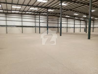 WAREHOUSE FOR RENT ON MAIN ROAD With (6 DOCK'S) This LOCATION 40-Foot Containers Can Arrive 24/7.