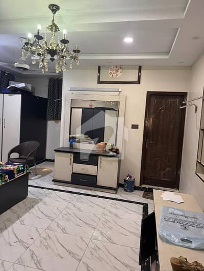 204 SQYD BUNGALOW UPPER PORTION FOR RENT IN BLOCK 8 CLIFTON KARACHI