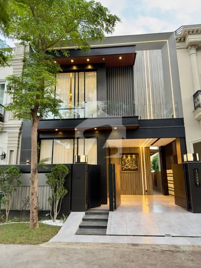 5-Marla Brand New Luxury Ultra-Modern Design Most Beautiful Bungalow For Sale