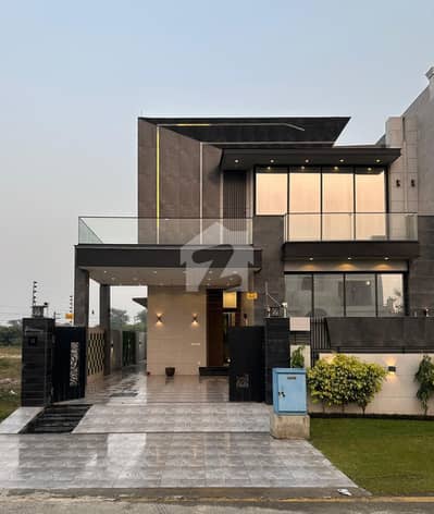 10 Marla Modern House | Peaceful Location | Ideal For Family For Sale In DHA 8 Lahore