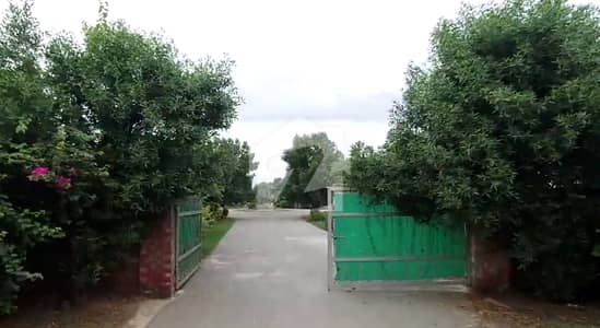 برکی روڈ کینٹ,لاہور میں 1 کنال رہائشی پلاٹ 30.0 لاکھ میں برائے فروخت۔