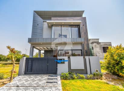 5.5 MARLA CORNER WITH 4 BED NEAR TO PARK GOOD CONDITION HOUSE FOR SALE IN DHA PH 9 LAHORE 5.5 MARLA CORNER WITH 4 BED NEAR TO PARK GOOD CONDITION HOUSE FOR SALE IN DHA PH 9 LAHORE