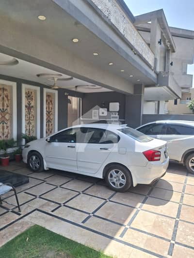 Kanal Brand New Upper Portion For Rent