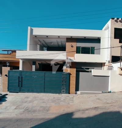 10 Marla Triple Storey Triple Unit House Available For Sale.