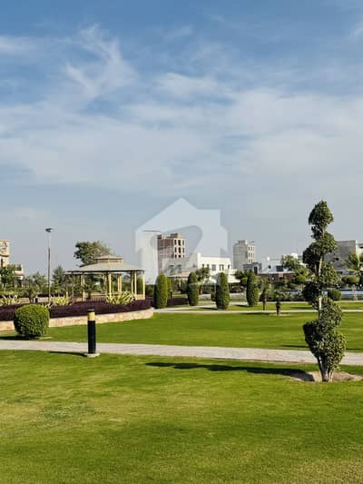 ڈی ایچ اے فیز 1 ۔ سیکٹر بی1 ڈی ایچ اے فیز 1,ڈی ایچ اے ڈیفینس,ملتان میں 10 مرلہ رہائشی پلاٹ 70.0 لاکھ میں برائے فروخت۔ ڈی ایچ اے فیز 1 ۔ سیکٹر بی1 ڈی ایچ اے فیز 1,ڈی ایچ اے ڈیفینس,ملتان میں 10 مرلہ رہائشی پلاٹ 70.0 لاکھ میں برائے فروخت۔