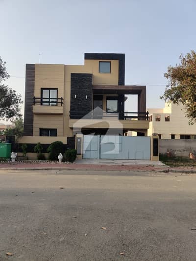 Beautiful Double Story Fully Furnished Bungalow At Prime Location Good For Residence And Rental Purpose Beautiful Double Story Fully Furnished Bungalow At Prime Location Good For Residence And Rental Purpose