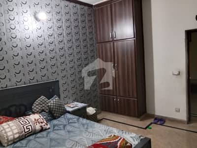 ائیر ایوینیو ۔ بلاک ایل ڈی ایچ اے فیز 8 سابقہ ایئر ایوینیو,ڈی ایچ اے فیز 8,ڈی ایچ اے ڈیفینس,لاہور میں 7 کمروں کا 1 کنال مکان 3.0 لاکھ میں کرایہ پر دستیاب ہے۔