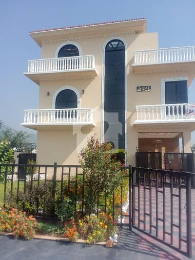BEUTIFULL BREND NEW HOUSE FOR SALE