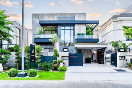 1 KANAL ULTRA MODERN DESIGN HOUSE FOR SALE IN DHA PHASE 7 NEAR TO RAYA GOLF CLUB FACING PARK