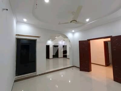 Ideal Modern Lifestyle Premium 1-Kanal Upper Portion For Rent In HBFC Housing Society 3 Spacious Bedrooms Prime Location Luxury Living Opportunity With Wall Green Realtors