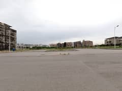 Highly-Desirable Main Double Road Commercial Plot Available In Bahria Town Phase 8 - Block A1 For sale