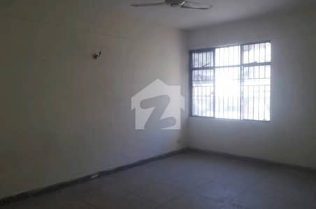 418 Square Feet Flat Up For rent In I-8 Markaz