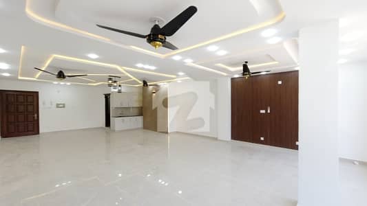I-8 Markaz Office Available On Rent 1st Floor Ideal Location