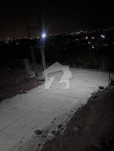 بنی گالہ اسلام آباد میں 7 کنال رہائشی پلاٹ 14.0 کروڑ میں برائے فروخت۔