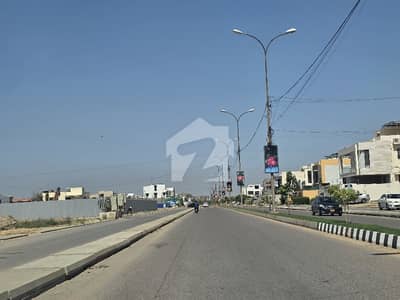 ڈی ایچ اے فیز 8 ڈی ایچ اے ڈیفینس,کراچی میں 2 کنال رہائشی پلاٹ 26.0 کروڑ میں برائے فروخت۔