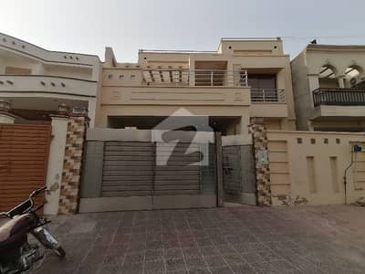 10 Marla House In Wapda Town Of Multan Is Available For Rent