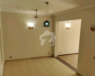 ڈیوائن گارڈنز لاہور میں 3 کمروں کا 5 مرلہ مکان 2.5 کروڑ میں برائے فروخت۔