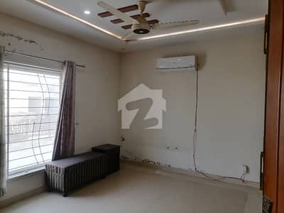 Spacious House Is Available For sale In Ideal Location Of Divine Gardens
