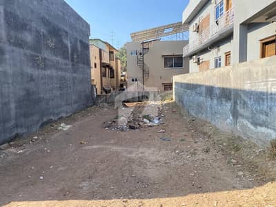 بحریہ ٹاؤن فیز 3 بحریہ ٹاؤن راولپنڈی,راولپنڈی میں 10 مرلہ رہائشی پلاٹ 2.3 کروڑ میں برائے فروخت۔