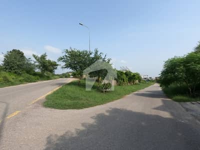 Reserve A Centrally Located Facing Park Residential Plot Of 600 Square Yards In D-12/3