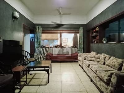 01 Kanal Corner Old House For Sale In DHA Phase 02 Block S