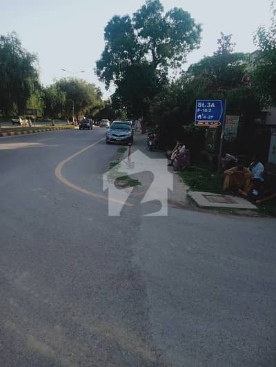 ایف ۔ 11/2 ایف ۔ 11,اسلام آباد میں 1 کنال رہائشی پلاٹ 20.0 کروڑ میں برائے فروخت۔