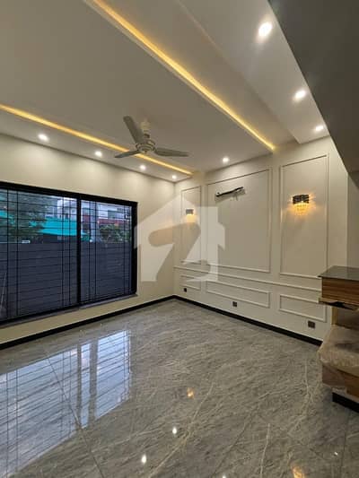 10 Marla Beautiful Fully Furnished House For Sale In DHA Phase 4 Block EE 10 Marla Beautiful Fully Furnished House For Sale In DHA Phase 4 Block EE