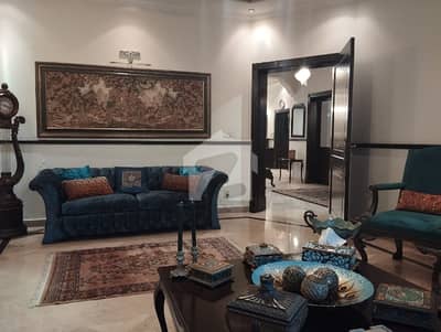 ڈی ایچ اے فیز 4 ڈیفنس (ڈی ایچ اے),لاہور میں 5 کمروں کا 1 کنال مکان 6.25 کروڑ میں برائے فروخت۔