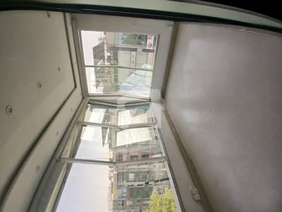 4 MARLA OFFICE WITH ELEVATOR INSTALLED FOR RENT IN DHA