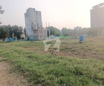 1 KANAL Residential Plot In Air Avenue