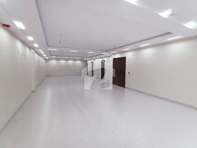 10 Marla Basement With Lift n 2 Bath For Rent