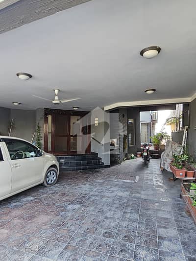 Tulip Road Used House For Sale Size 22 Marla Tulip Road Used House For Sale Size 22 Marla