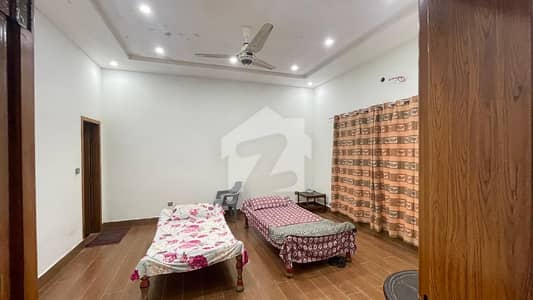 20 MARLA DOUBLE UNIT HOUSE AVAILABLE FOR SALE IN LDA AVENUE BLOCK C