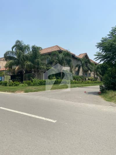G-14/4 THREE SIDE CORNER Plot Size 60x100 = 666 Yd Plot Best Investment For Construction House Elite Class Location Plot Very Reasonable Price