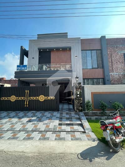 Centrally Located House For Sale In Jubilee Town - Block B Available