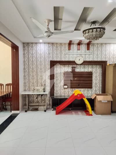 BRAND NEW HOUSE MINOR USED LOW ON DEMND