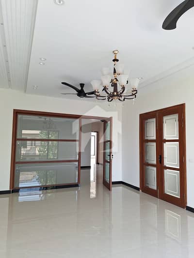 G-14 , Brand New Size 356 Yards Architect Design Double Storey House 6 Master Bedrooms Attached Stylish 6 Bathrooms 2 D/D 2 Tv Lounge, American Style Kitchen , Reasonable Price
