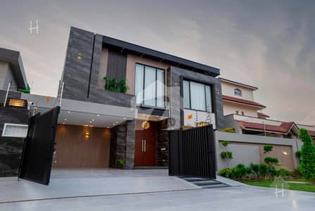 1 KANAL ULTRA MODERN DESIGN FULLY FURNISHED BUNGALOW 1 KANAL ULTRA MODERN DESIGN FULLY FURNISHED BUNGALOW